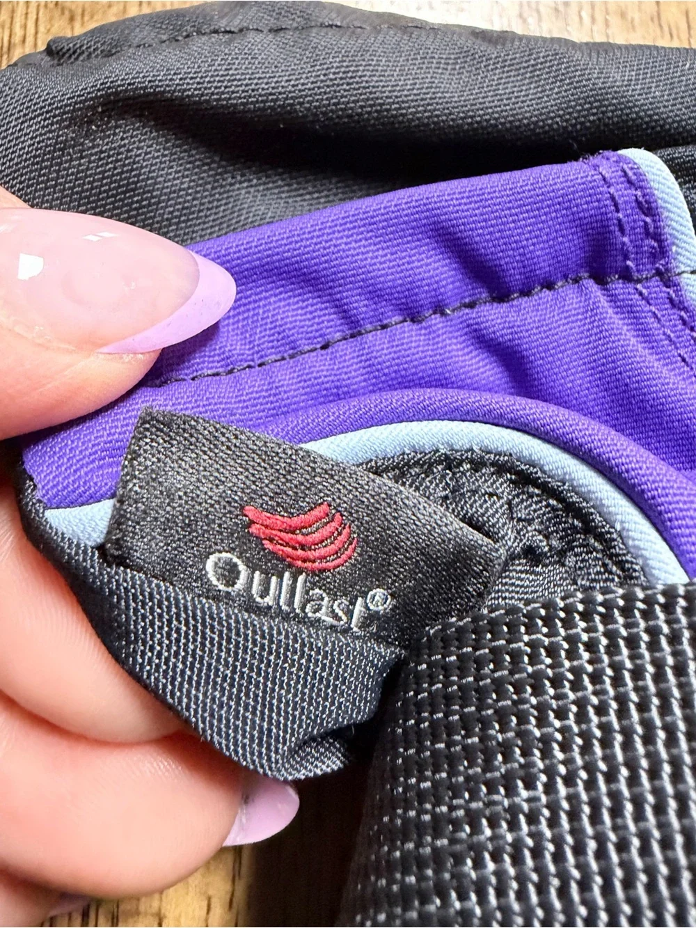 Black and Purple Winter Ski Gloves Xlarge Youth